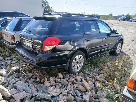 Subaru Outback 2009 photo 2