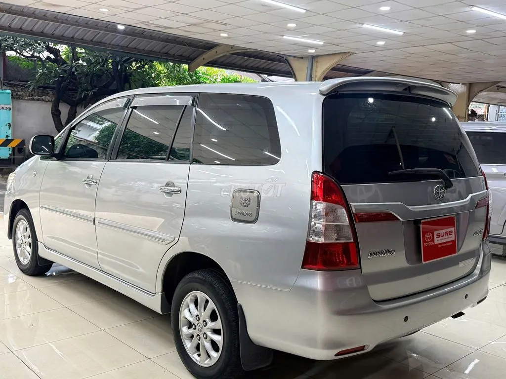 Toyota Innova 2014 photo 5