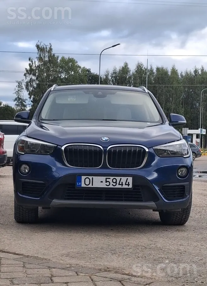 BMW X1