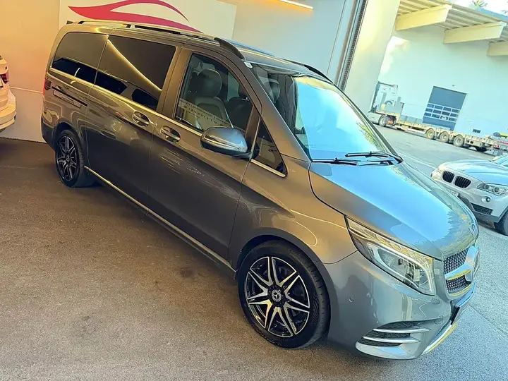 Mercedes-Benz V-Class 2019 photo 2