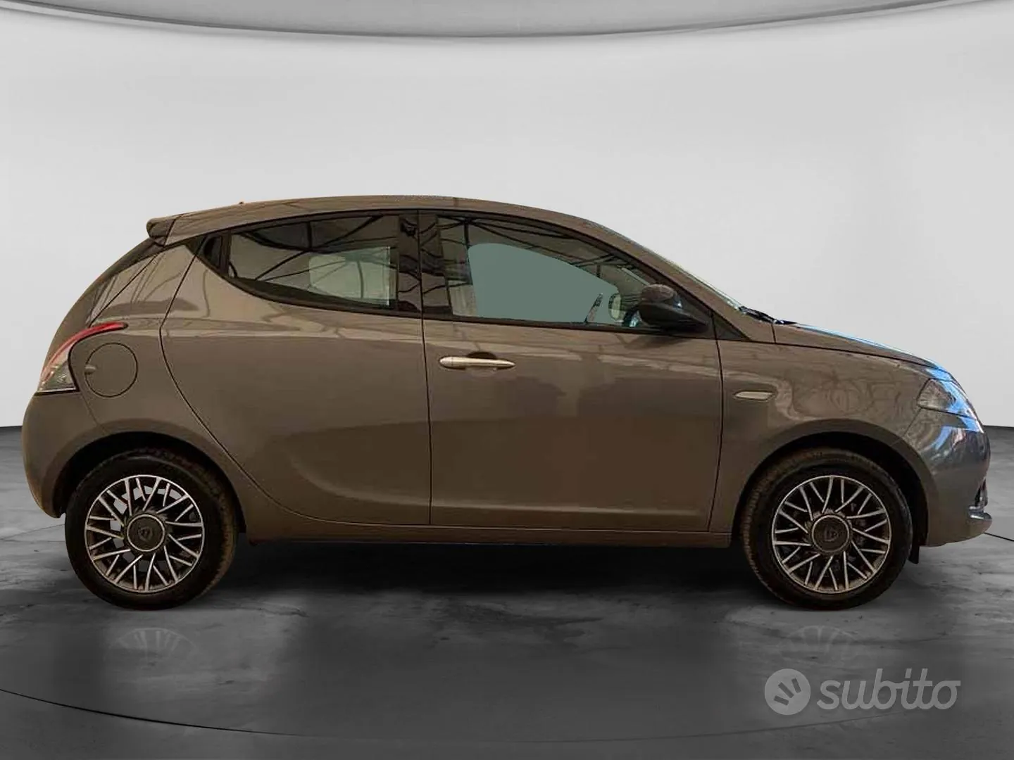 Lancia Ypsilon 2023 photo 4