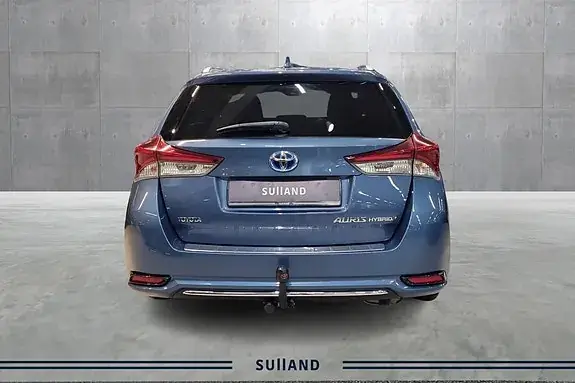 Toyota Auris 2015 photo 4