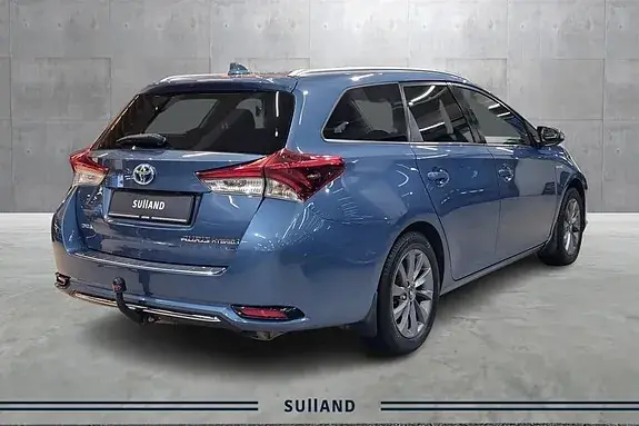 Toyota Auris 2015 photo 5