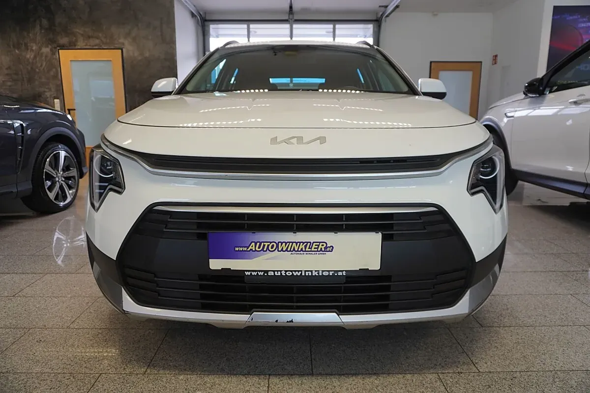 Kia Niro 2023 photo 2