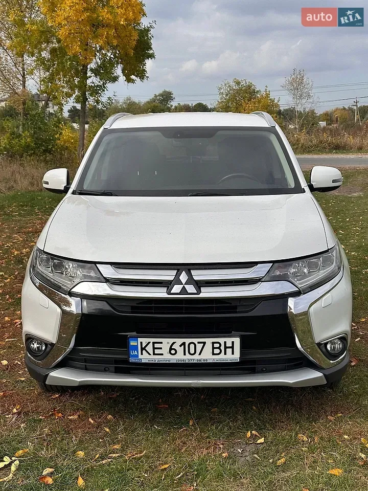 Mitsubishi Outlander 2016 photo 4
