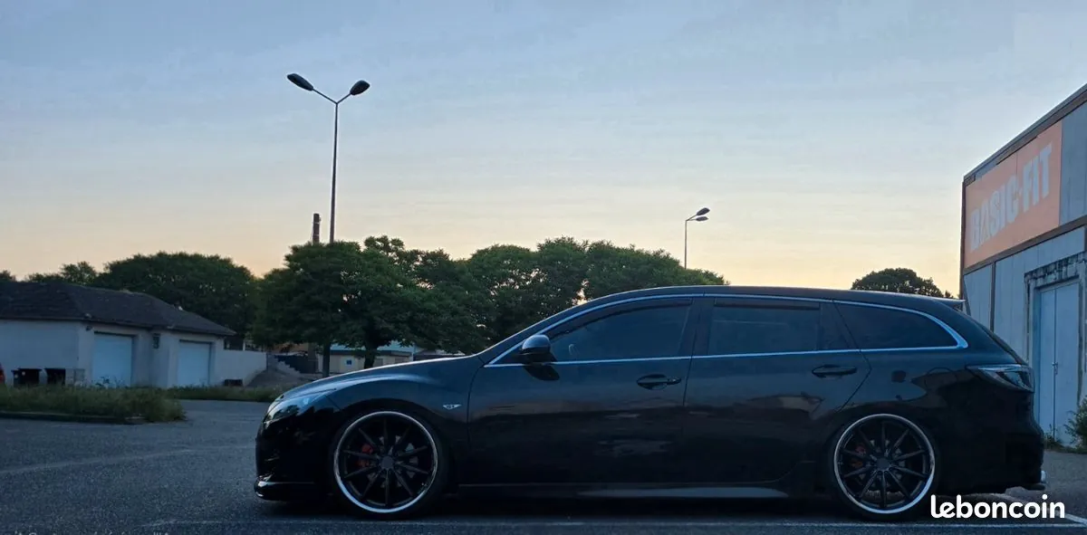 Mazda Mazda 6