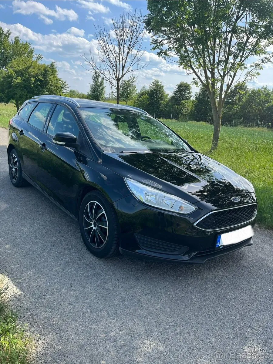 Ford Focus 2016 photo 2