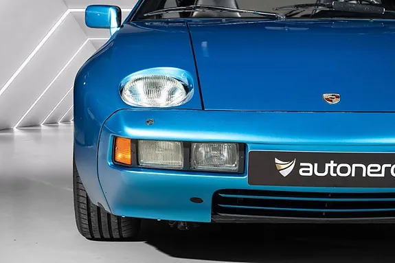 Porsche 928 1979 photo 5