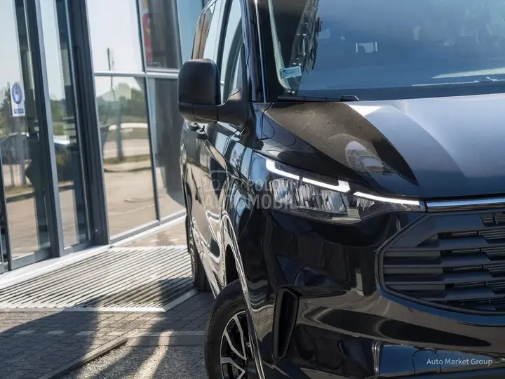 Ford Tourneo Custom 2026 photo 5
