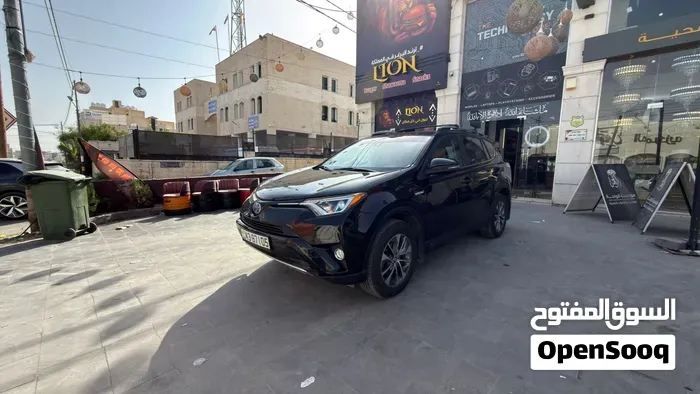 Toyota Rav 4 2017 photo 3