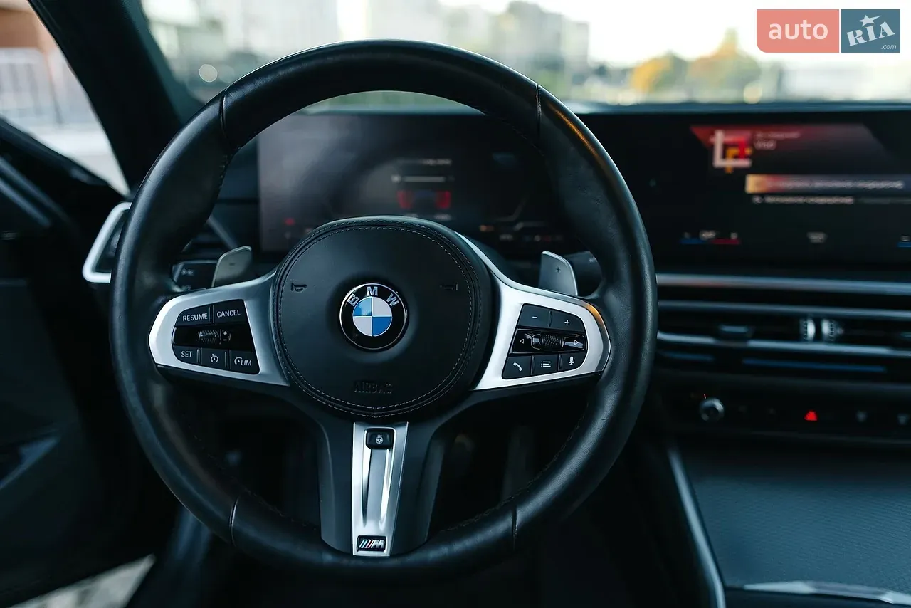 BMW 3 Series 2024 photo 3