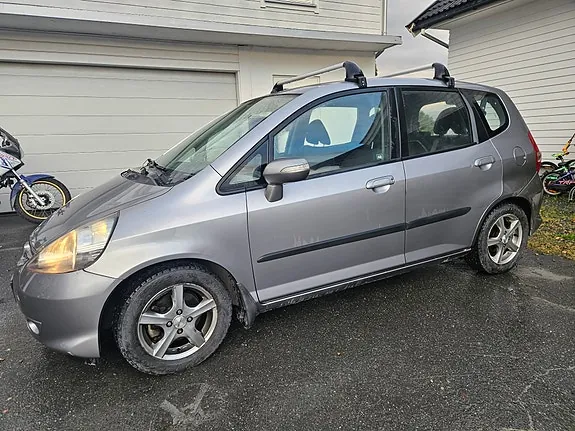 Honda Jazz 2008 photo 3