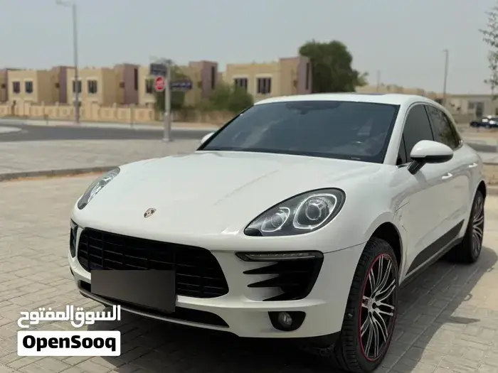 Porsche Macan S