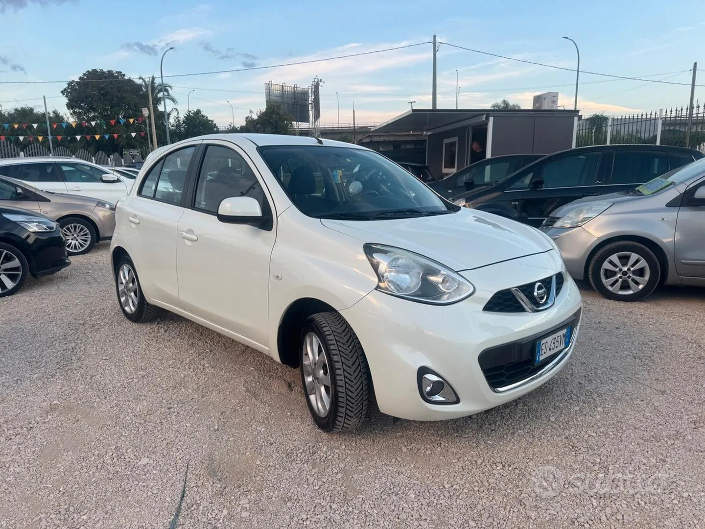Nissan Micra 2013 photo 5