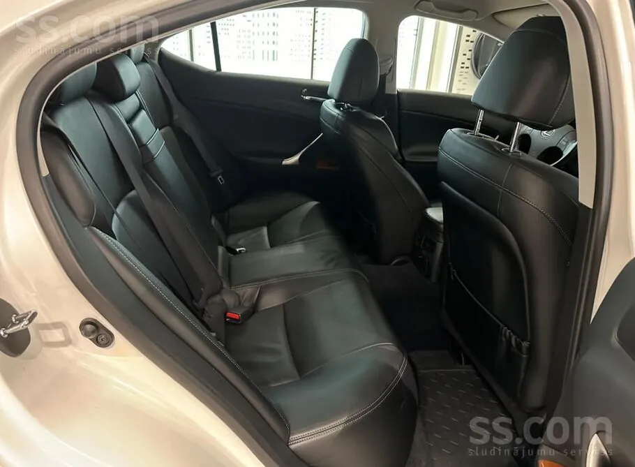 Lexus Is250 Executive 2009 photo 4