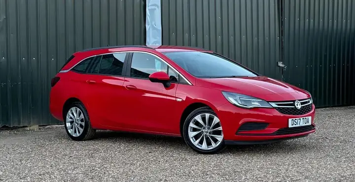 Vauxhall Astra 2017 photo 4
