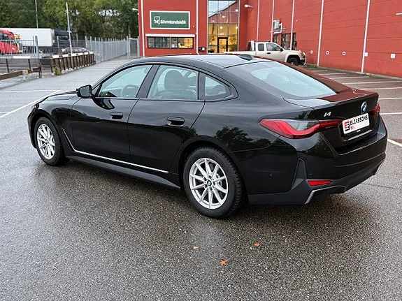 BMW I4 2025 photo 5