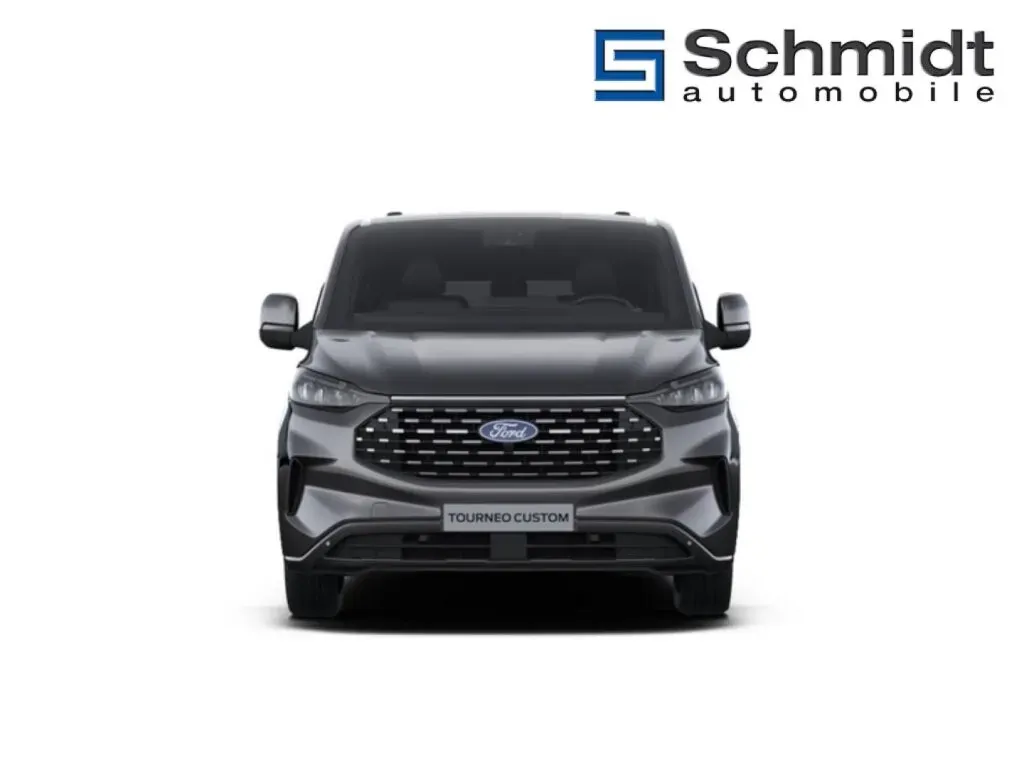 Ford Transit photo 2