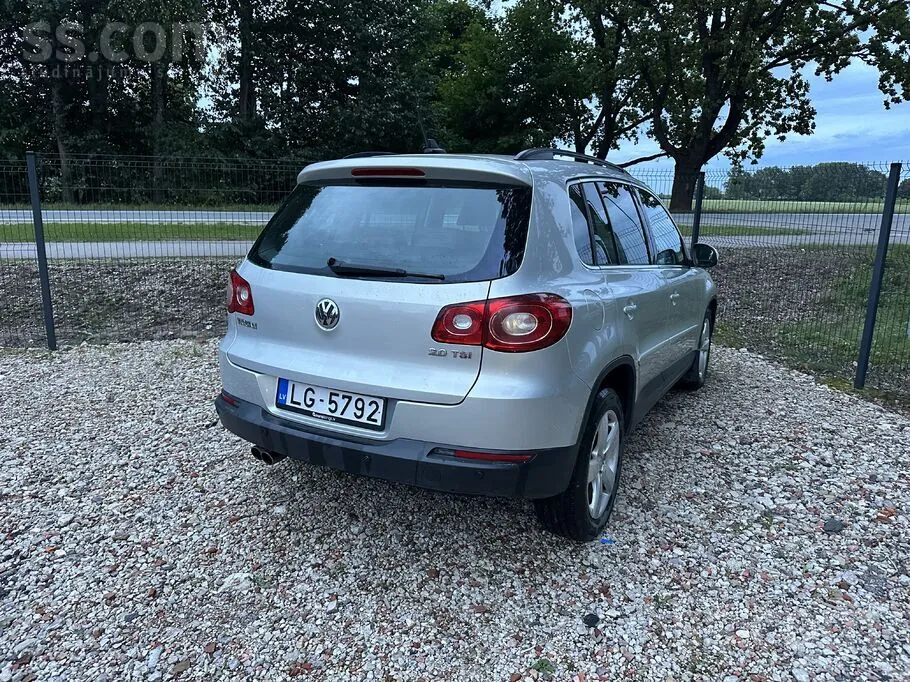 Volkswagen Tiguan 2009 photo 5