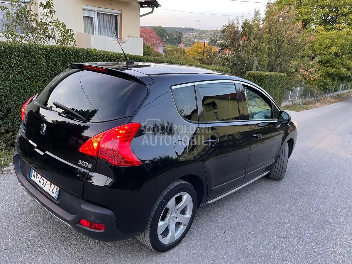 Peugeot 3008 2010 photo 2