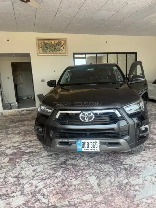 Toyota Hilux