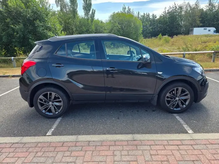 Vauxhall Mokka 2016 photo 2
