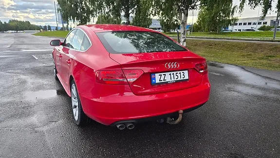 Audi A5 2010 photo 4