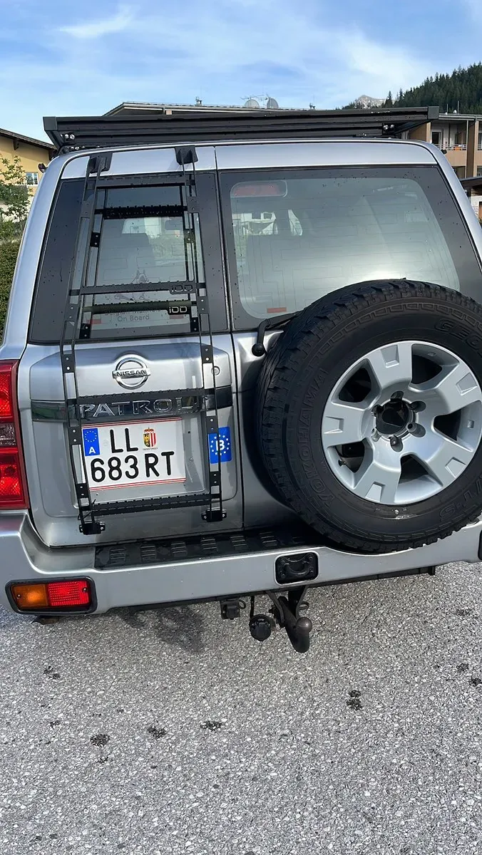 Nissan Patrol 2004 photo 3