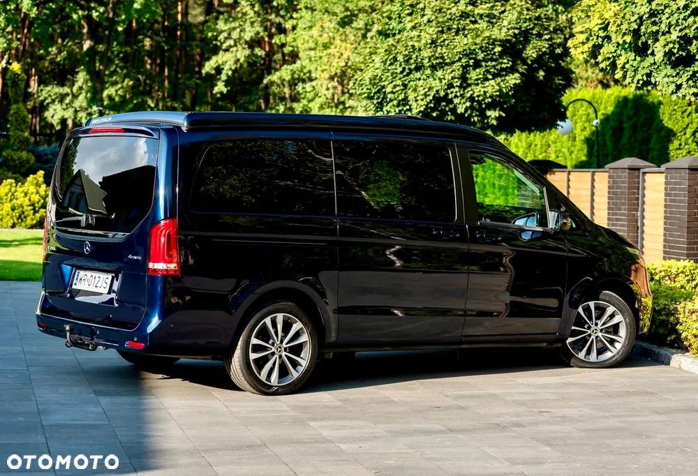 Mercedes-Benz V-Class 2022 photo 2