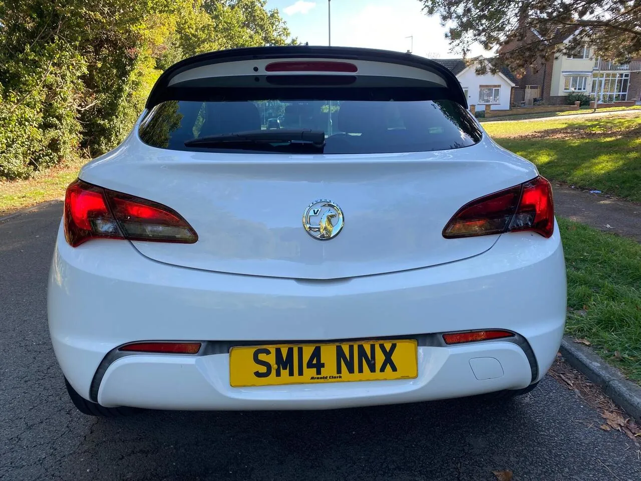 Vauxhall Astra Gtc 2014 photo 5