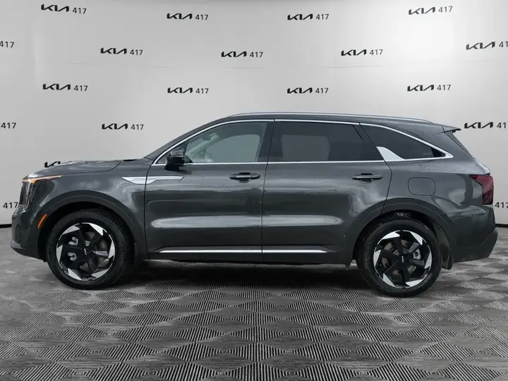 Kia Sorento Hybrid 2026 photo 2
