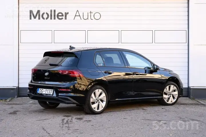 Volkswagen Golf 8 2025 photo 3