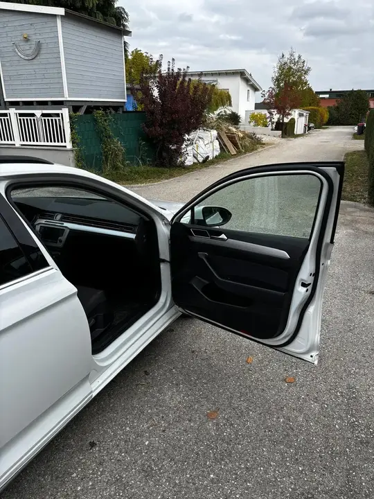 Volkswagen Passat 2017 photo 3