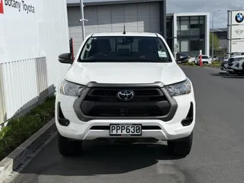 Toyota Hilux 2022 photo 4