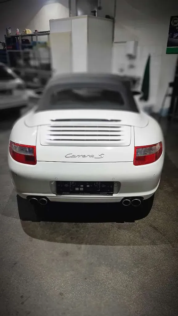 Porsche 911 2008 photo 2