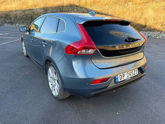 Volvo V40 2013 photo 3