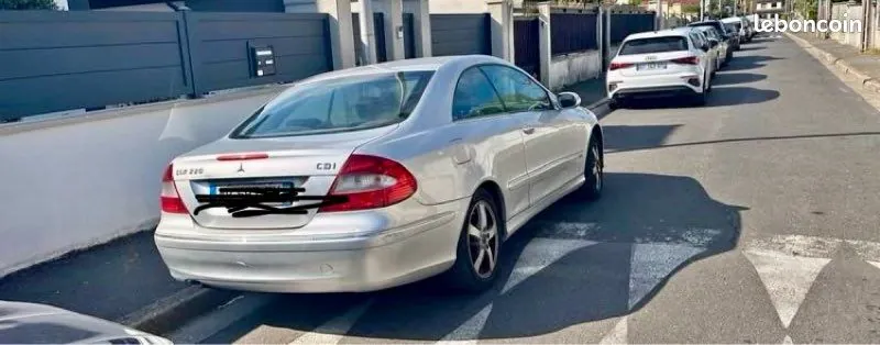 Mercedes-Benz Clk 220