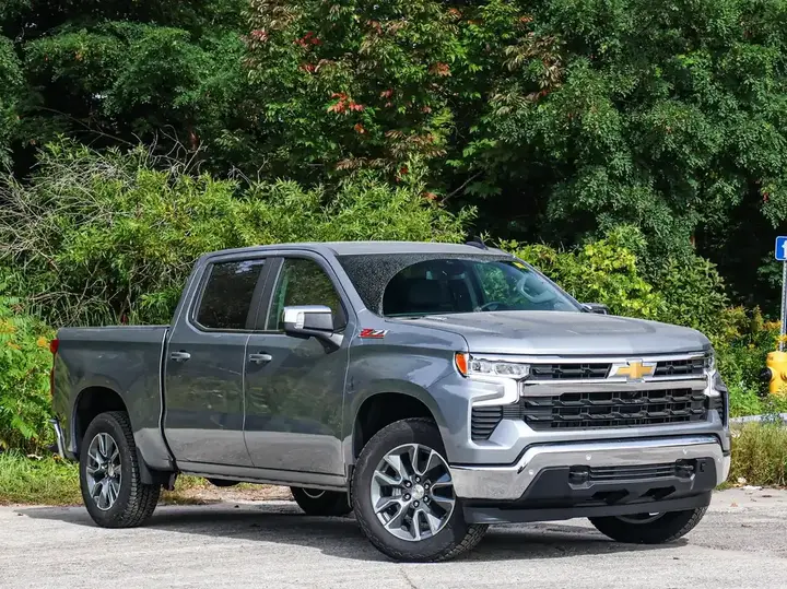 Chevrolet Silverado 1500 2026 photo 2