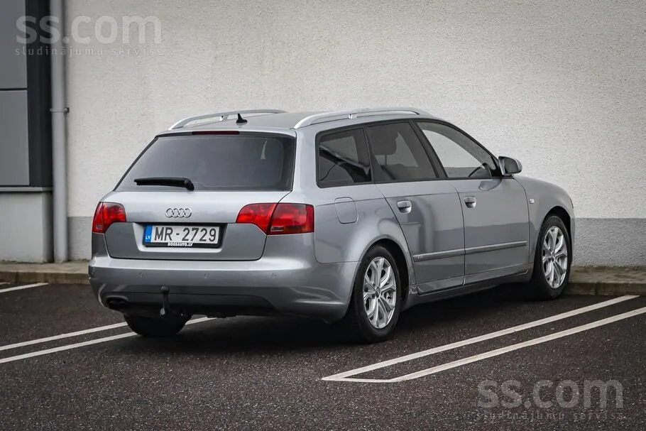 Audi A4 2005 photo 4