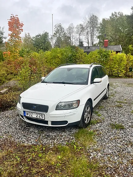 Volvo V50 2005 photo 2