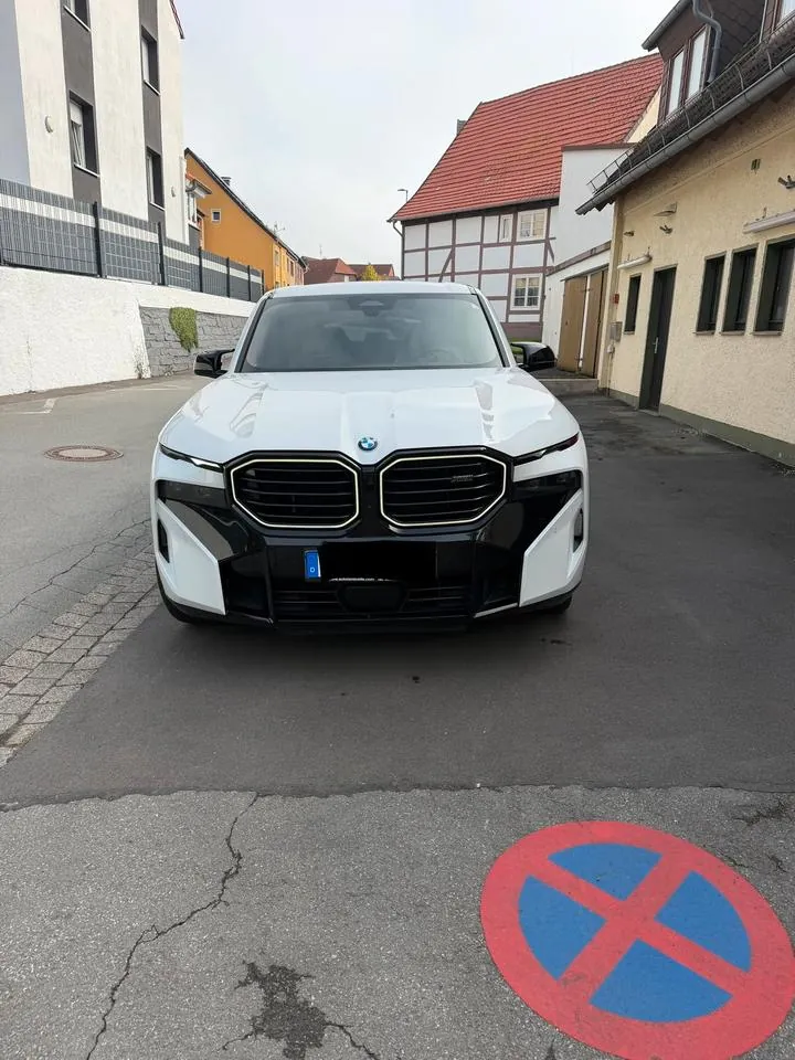 BMW Xm