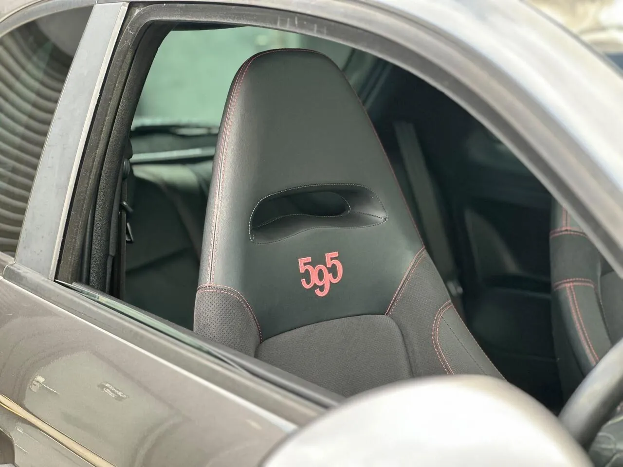 Abarth 595 2015 photo 3
