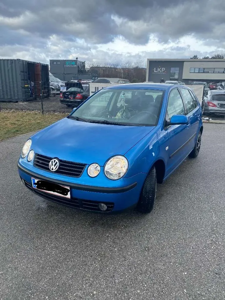 Volkswagen Polo 2003 photo 2