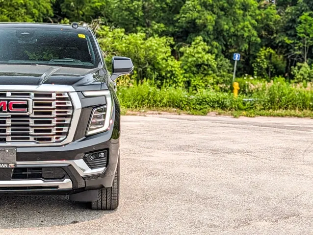 GMC Yukon 2026 photo 5