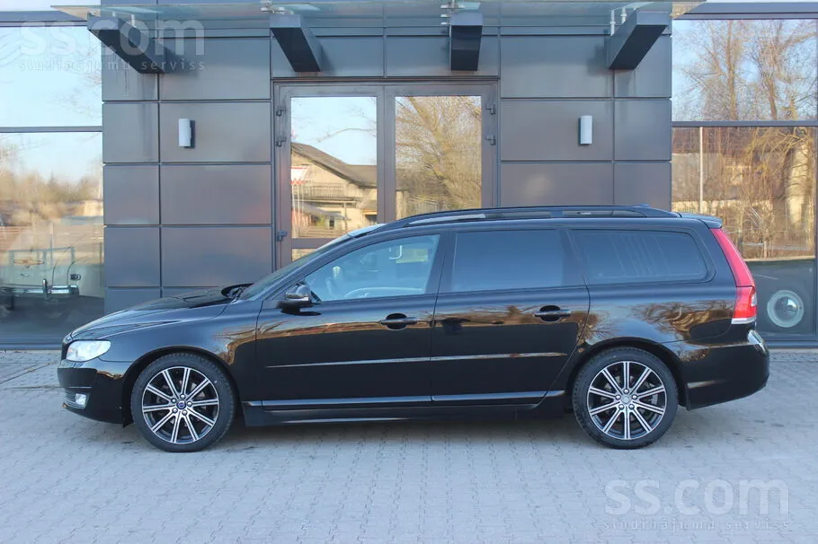 Volvo V70 2016 photo 2