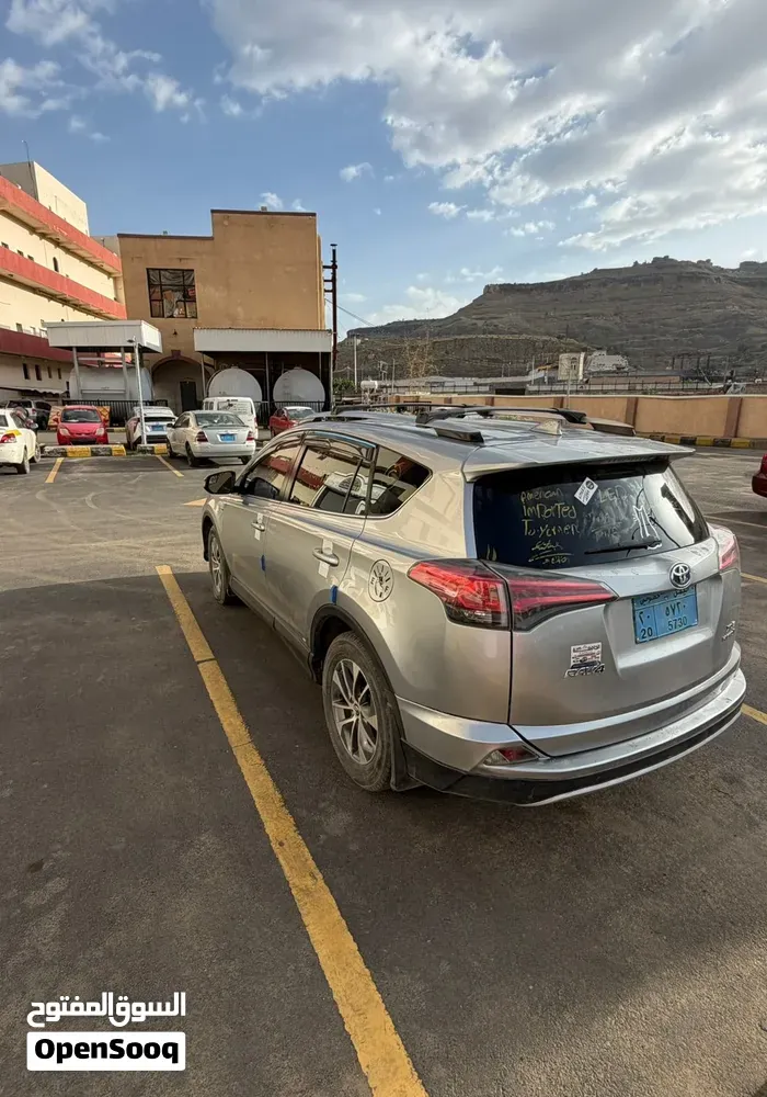 Toyota Rav4 2017 photo 3