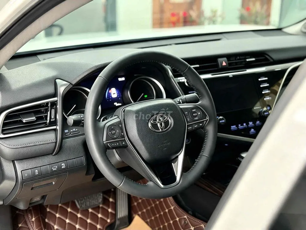 Toyota Camry 2020 photo 5