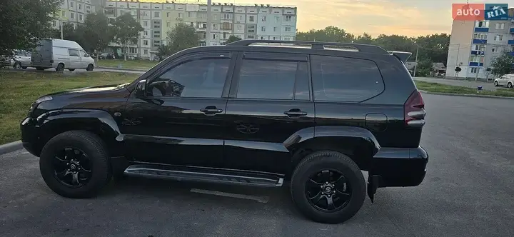 Toyota Land Cruiser Prado 2008 photo 2