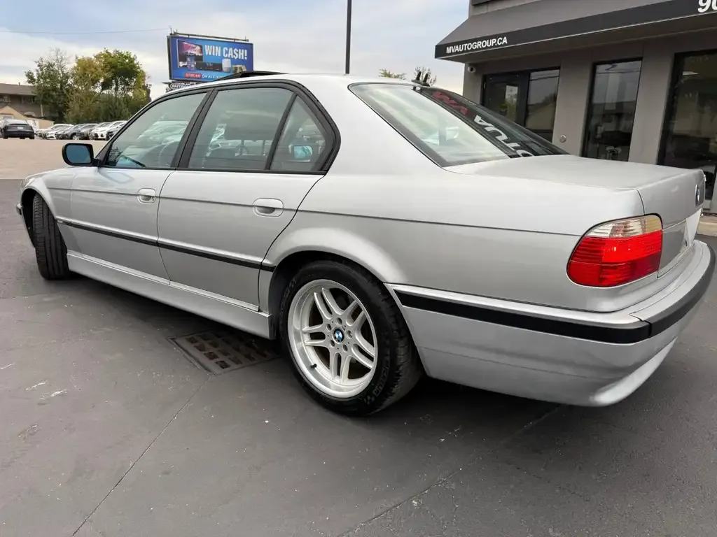 BMW 7 Series 2001 photo 3