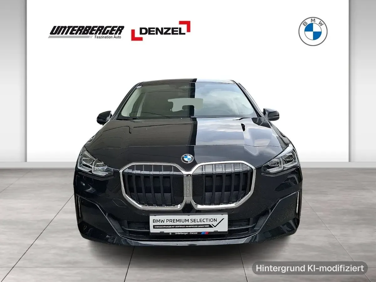 BMW 2 Series 2025 photo 2